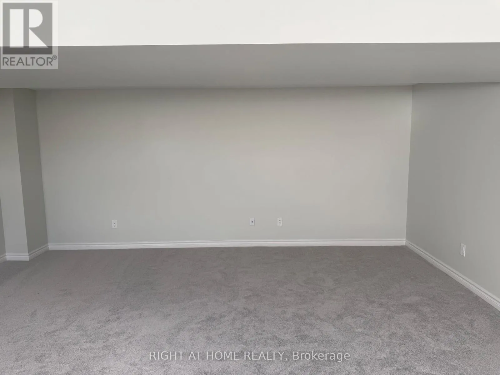 1 FISHER AVENUE W