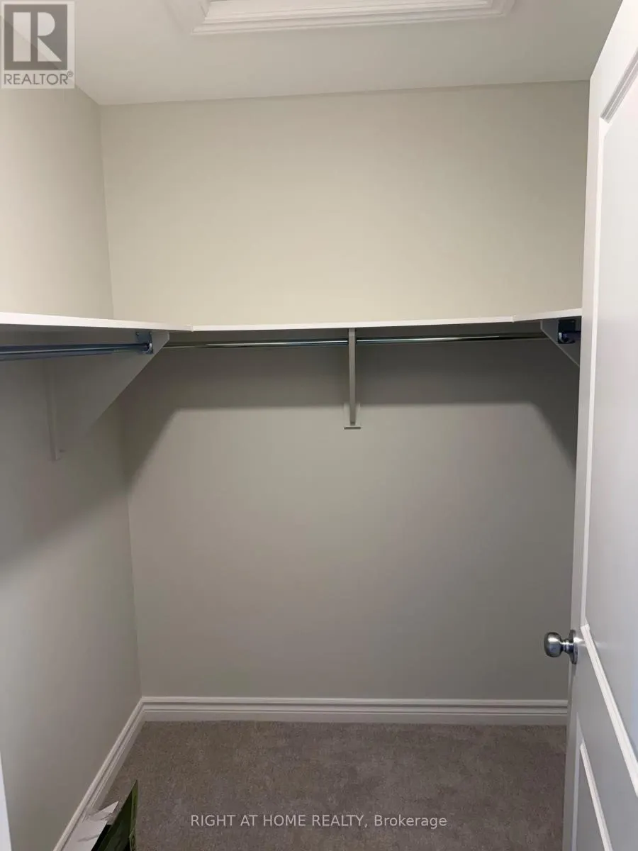 1 FISHER AVENUE W