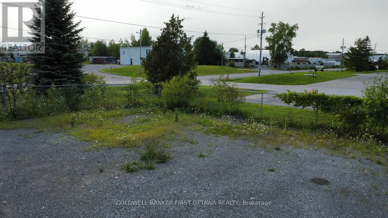 86 CARDEVCO ROAD W