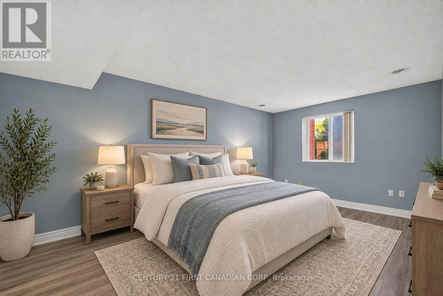 203 - 30 CHAPMAN COURT #203