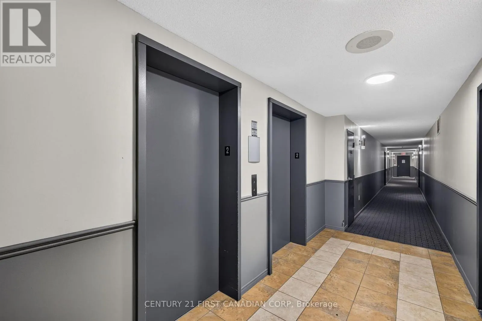 203 - 30 CHAPMAN COURT #203