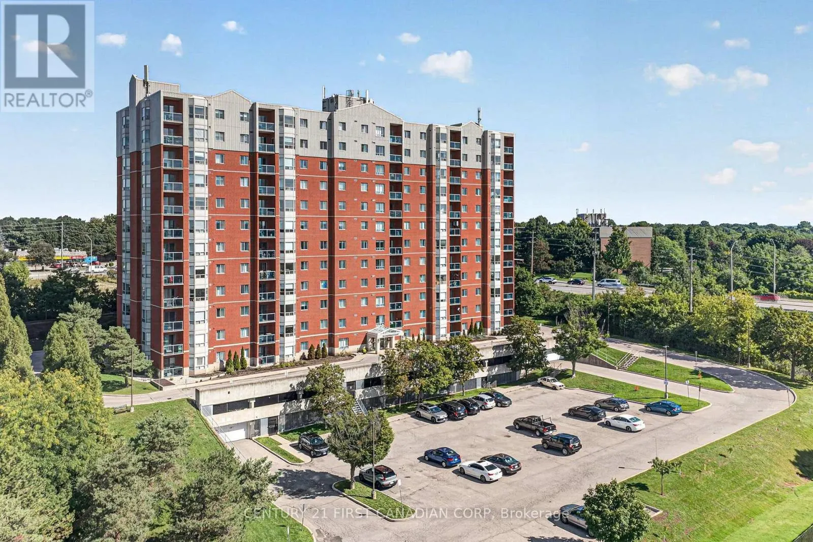 203 - 30 CHAPMAN COURT #203