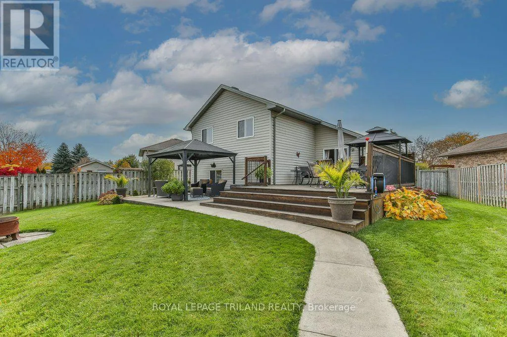 54 BOWCOTT CRESCENT