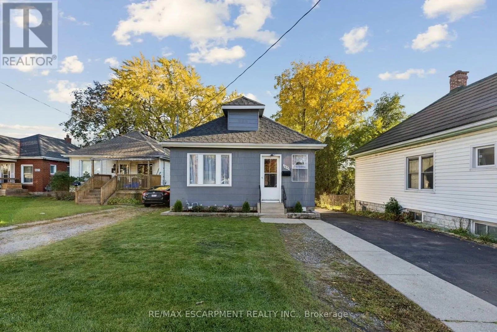 899 HAMILTON ROAD