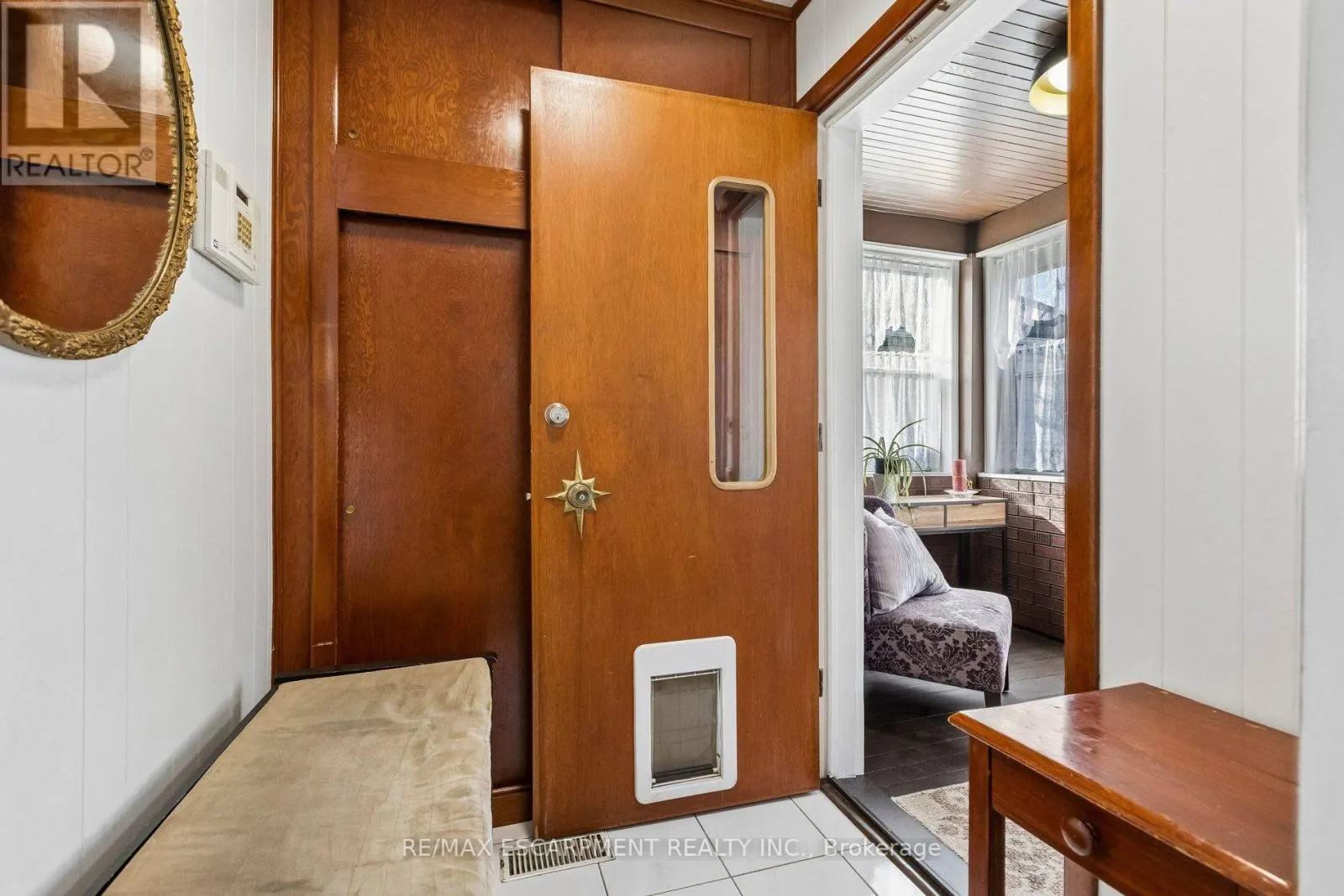 899 HAMILTON ROAD