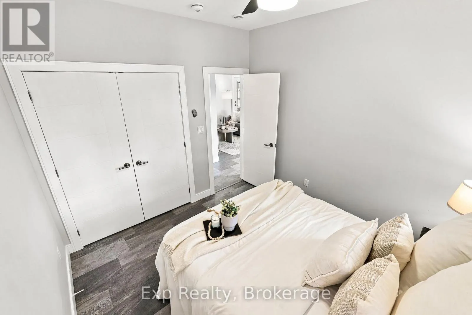 1445 TRENT LANE