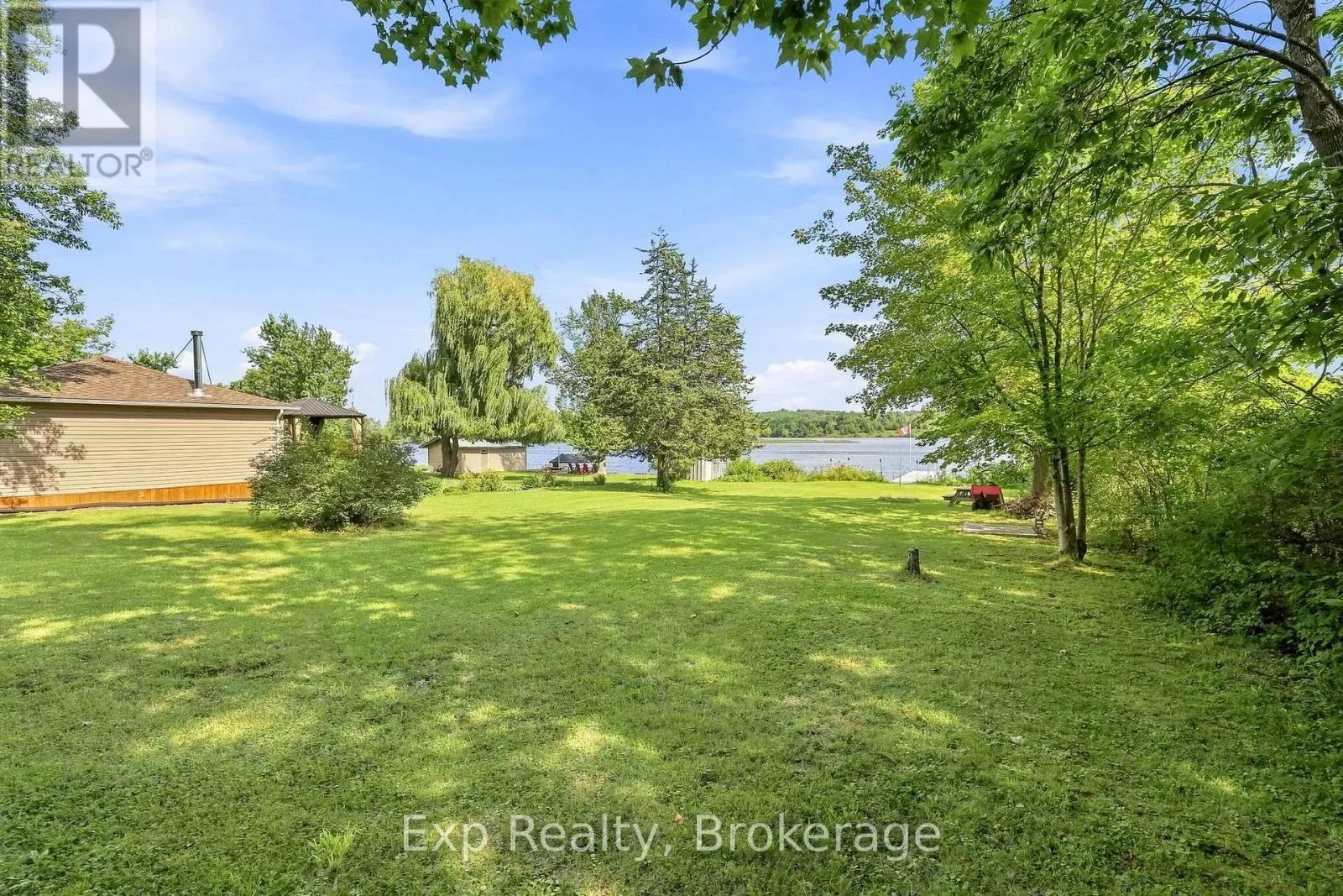 1445 TRENT LANE