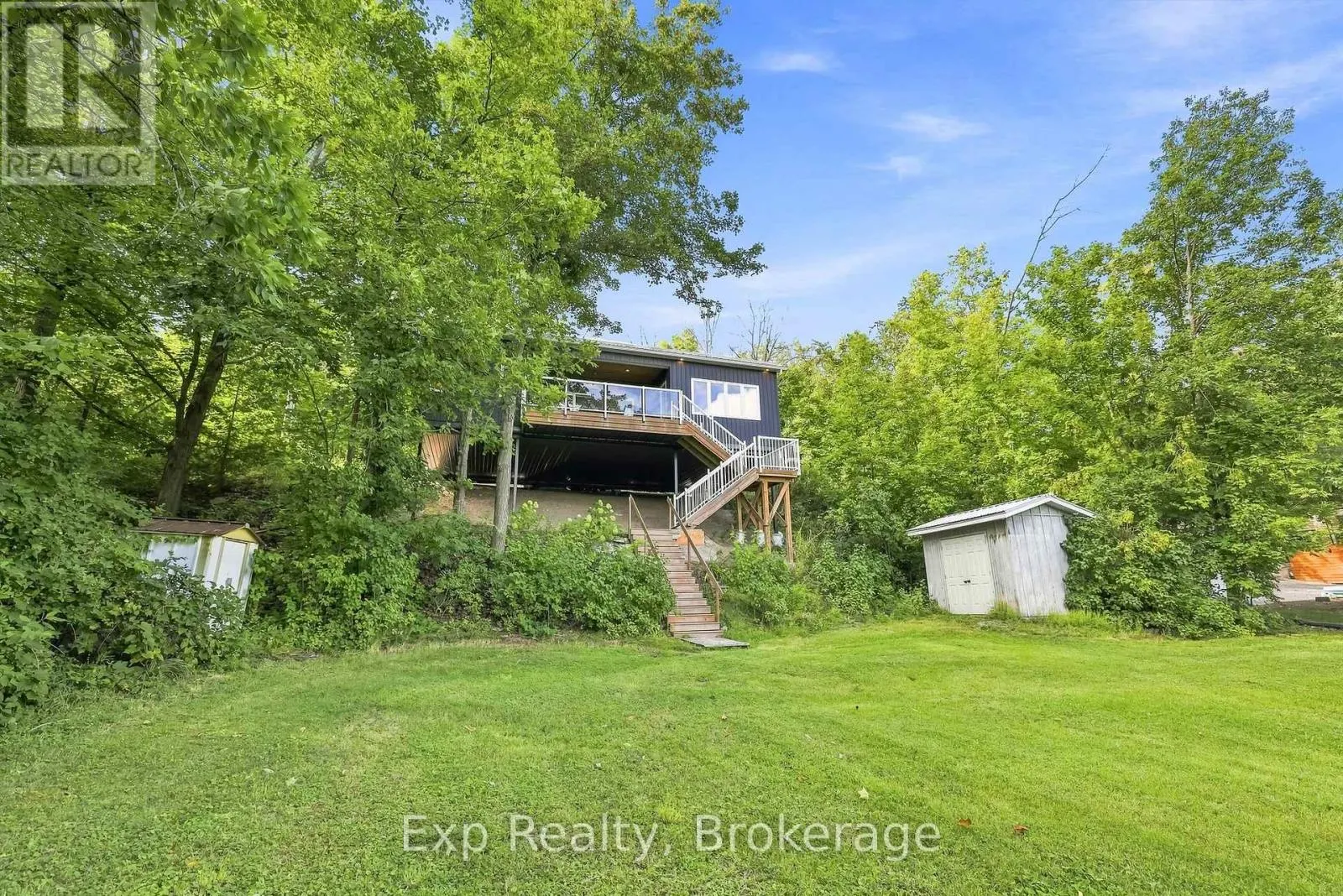 1445 TRENT LANE