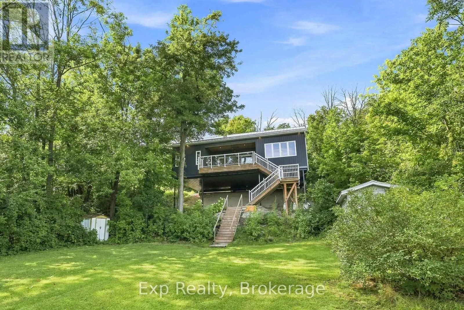 1445 TRENT LANE