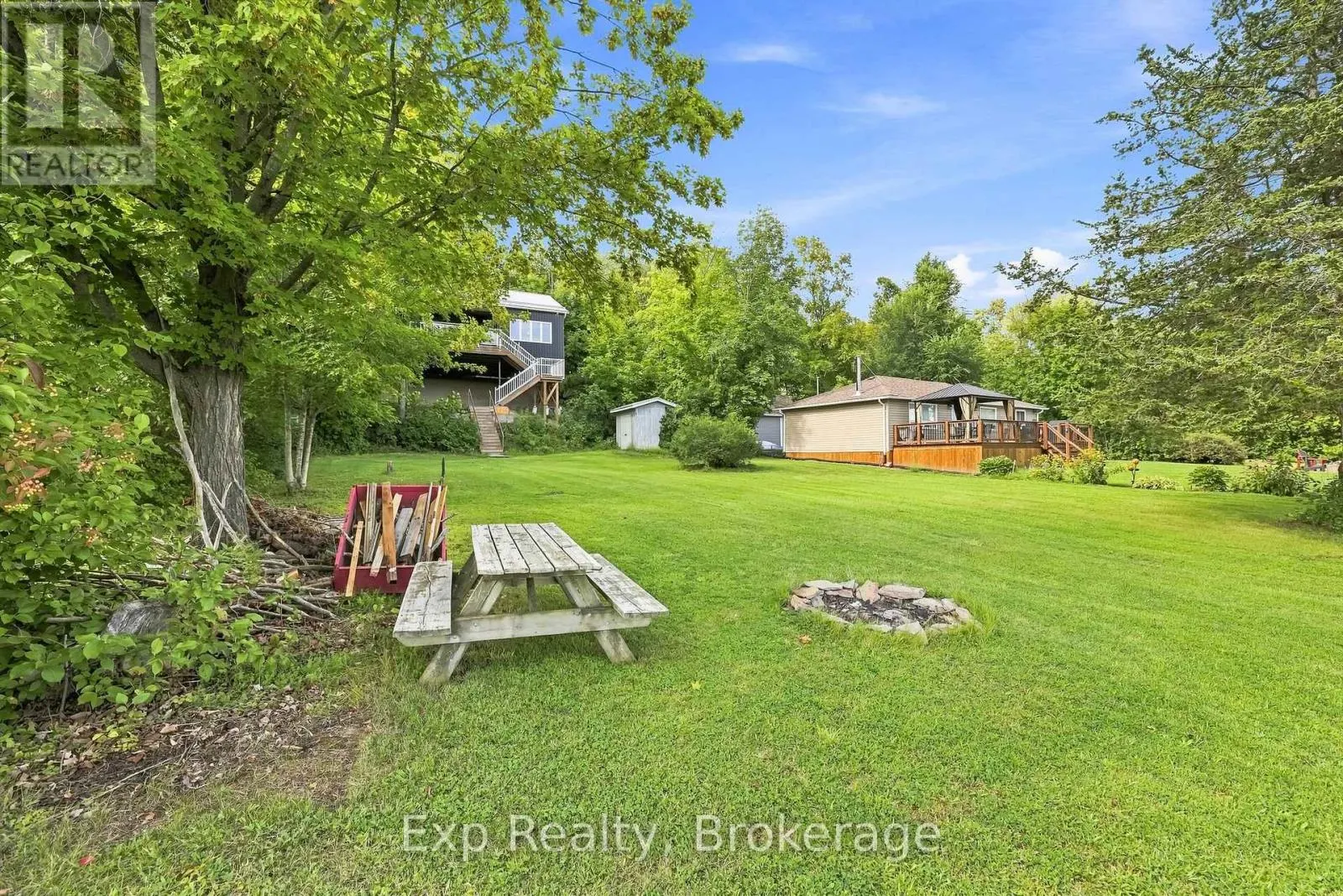 1445 TRENT LANE