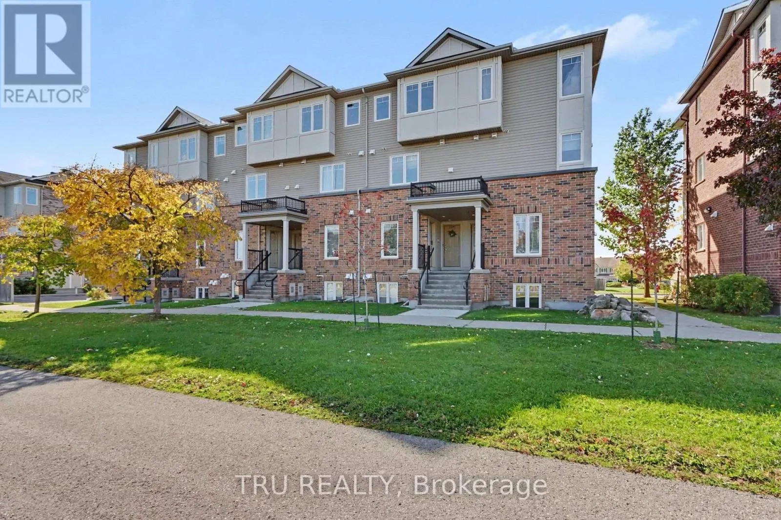27 - 2595 LONGFIELDS DRIVE
