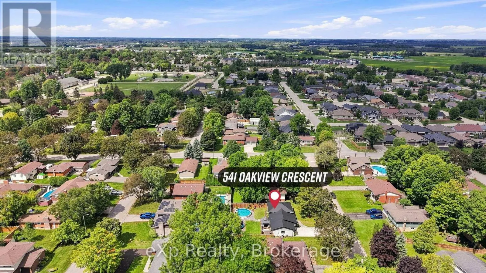 541 OAKVIEW CRESCENT