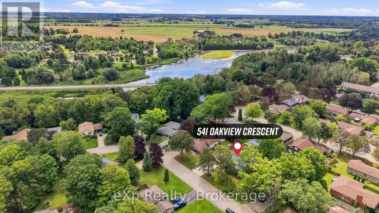 541 OAKVIEW CRESCENT