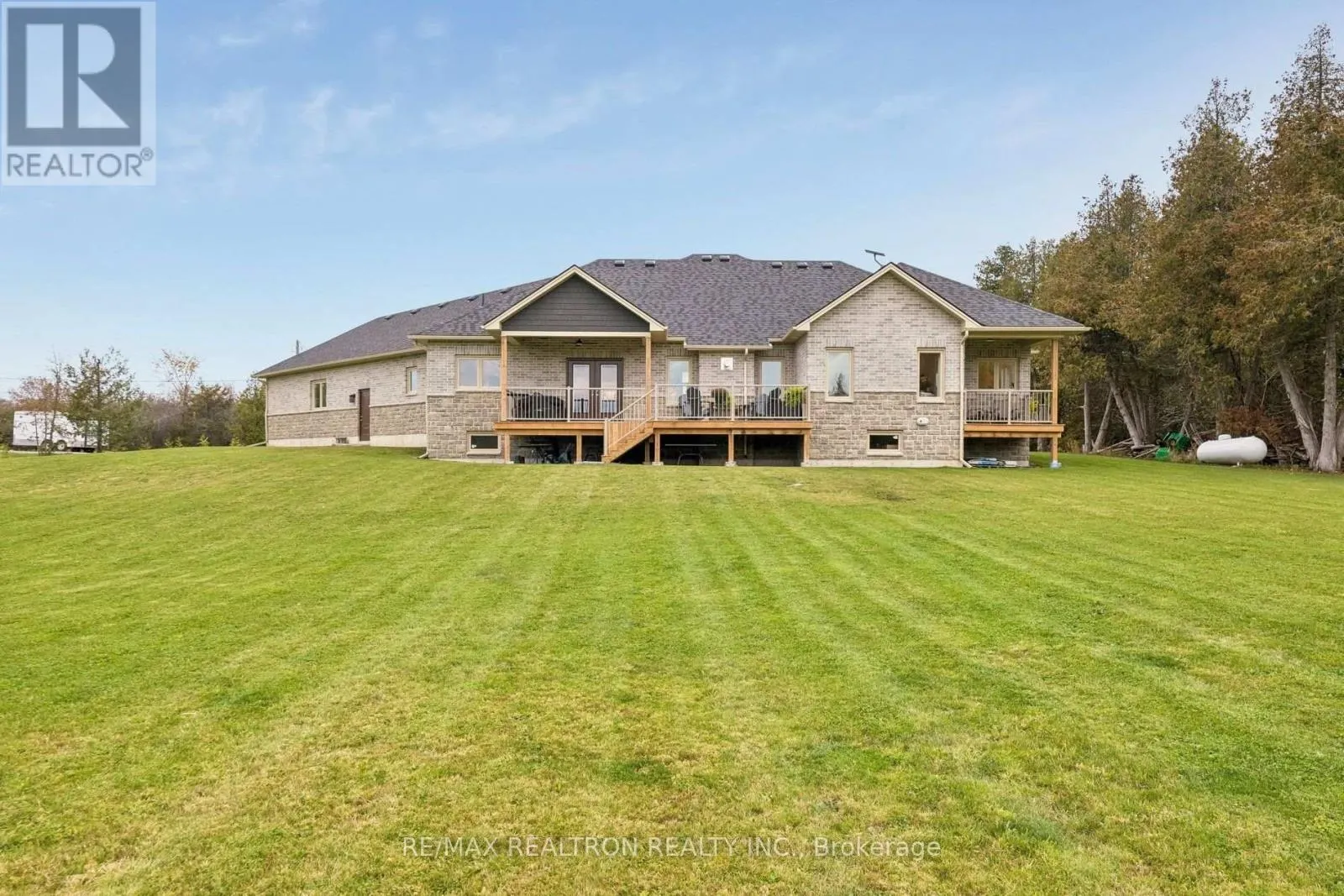 512 RANCH ROAD