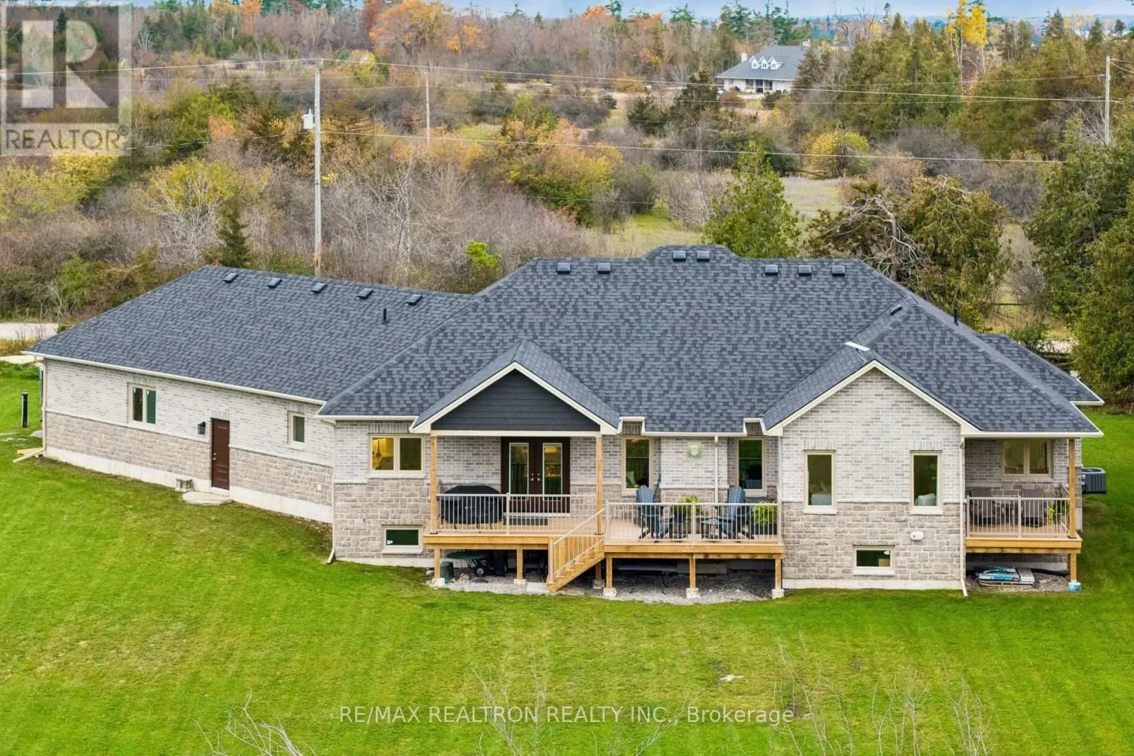 512 RANCH ROAD