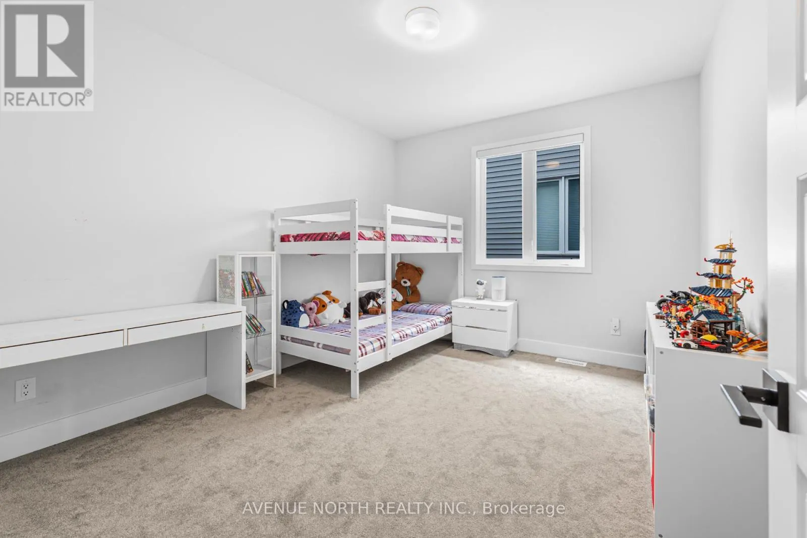 118 GREEN ASH AVENUE