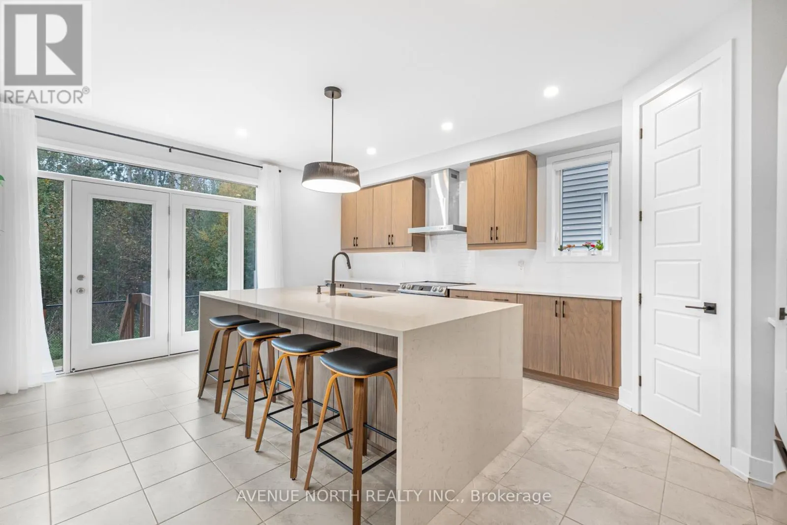 118 GREEN ASH AVENUE
