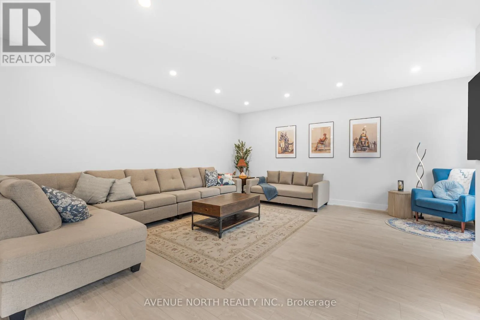 118 GREEN ASH AVENUE