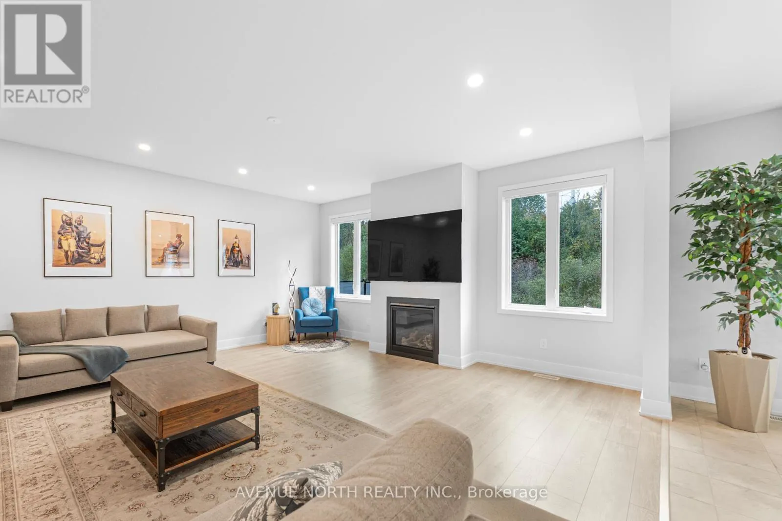 118 GREEN ASH AVENUE