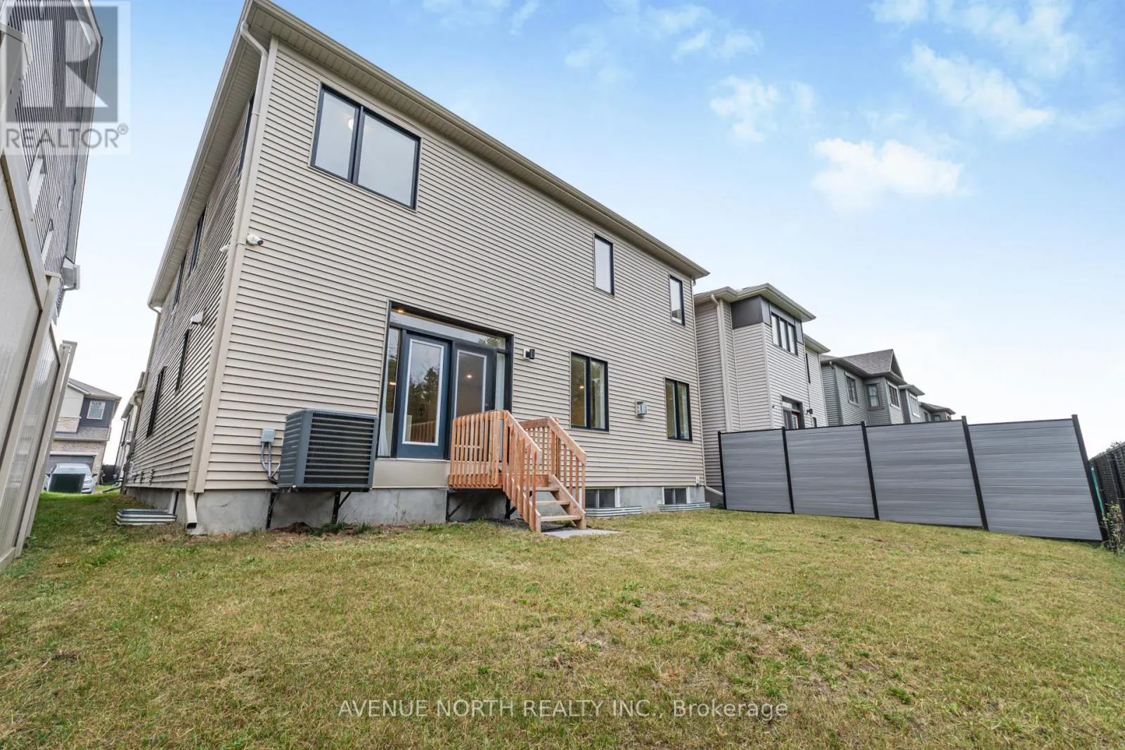 118 GREEN ASH AVENUE