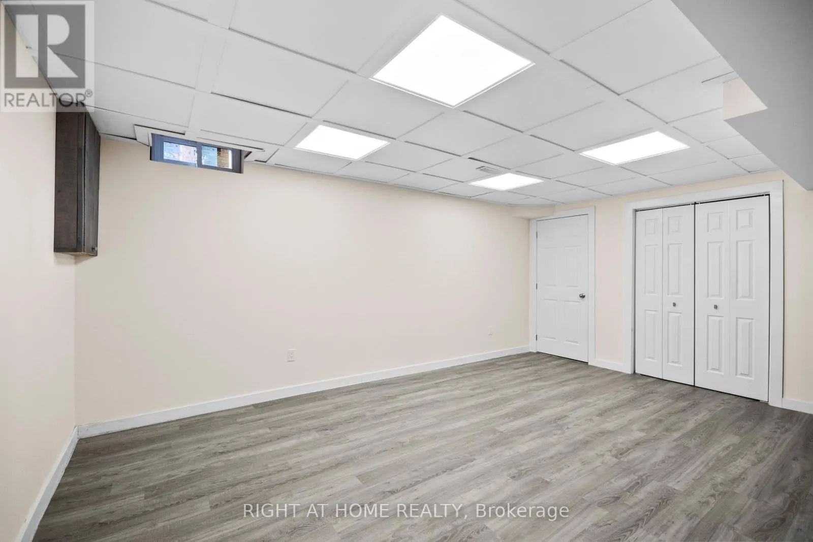 17 - 70 GLENROY ROAD #17