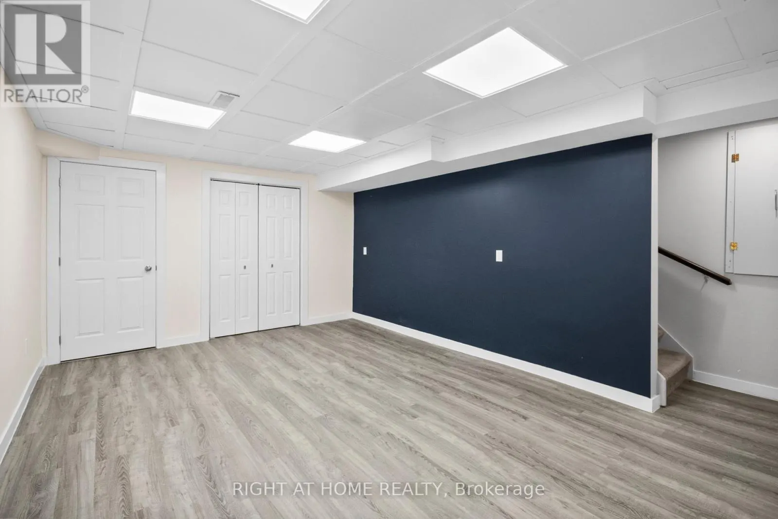 17 - 70 GLENROY ROAD #17
