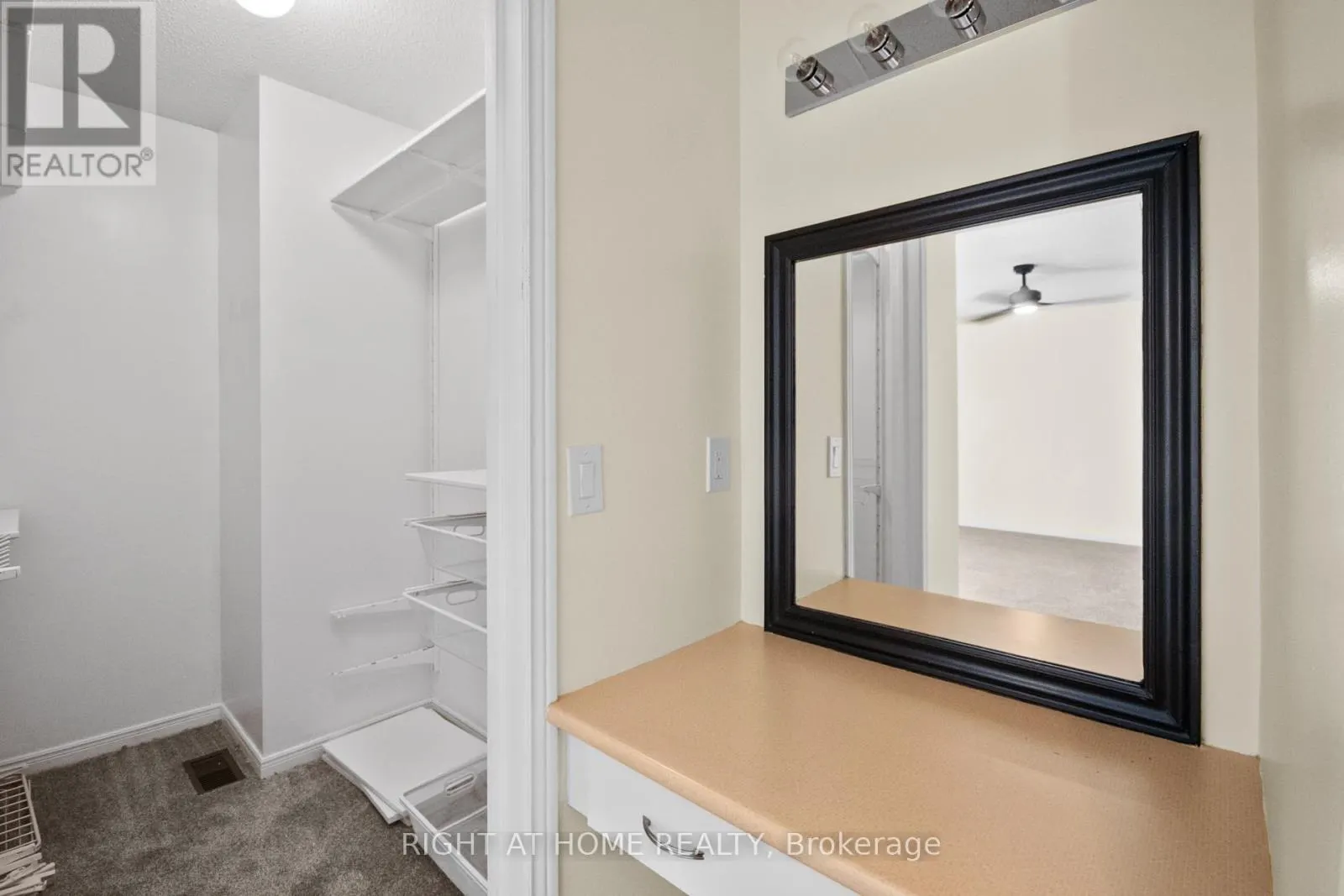 17 - 70 GLENROY ROAD #17
