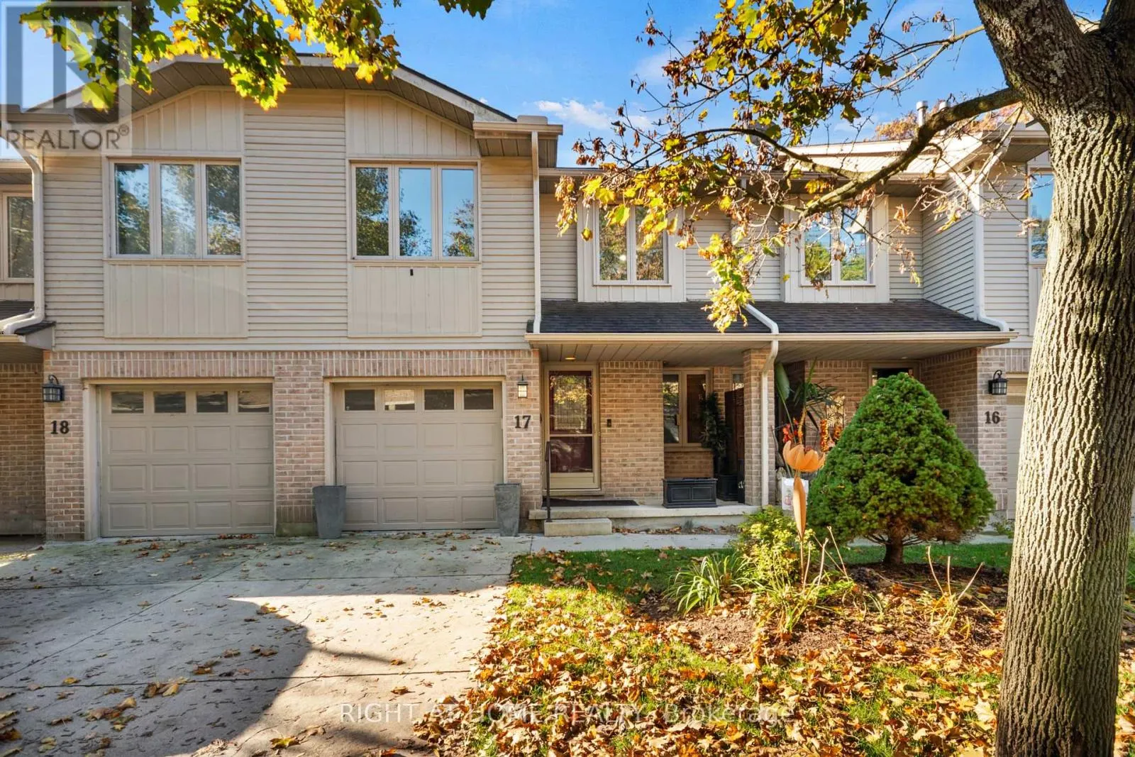 17 - 70 GLENROY ROAD #17