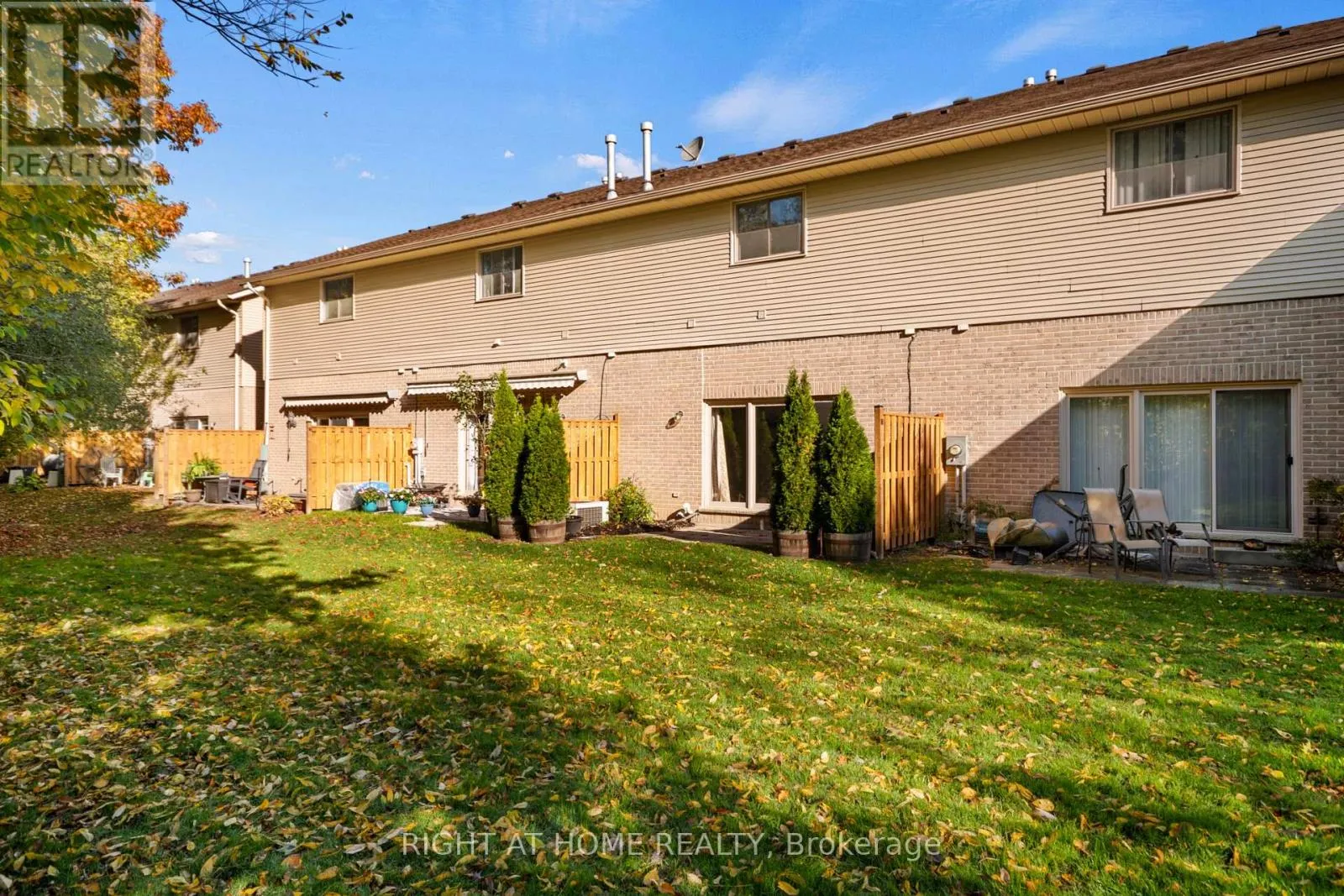 17 - 70 GLENROY ROAD #17