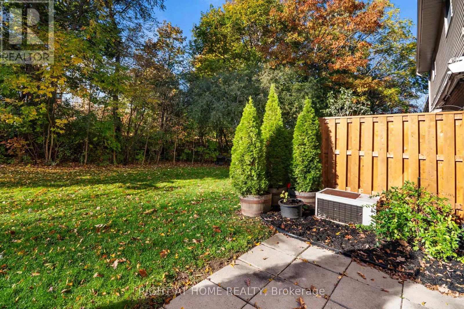 17 - 70 GLENROY ROAD #17