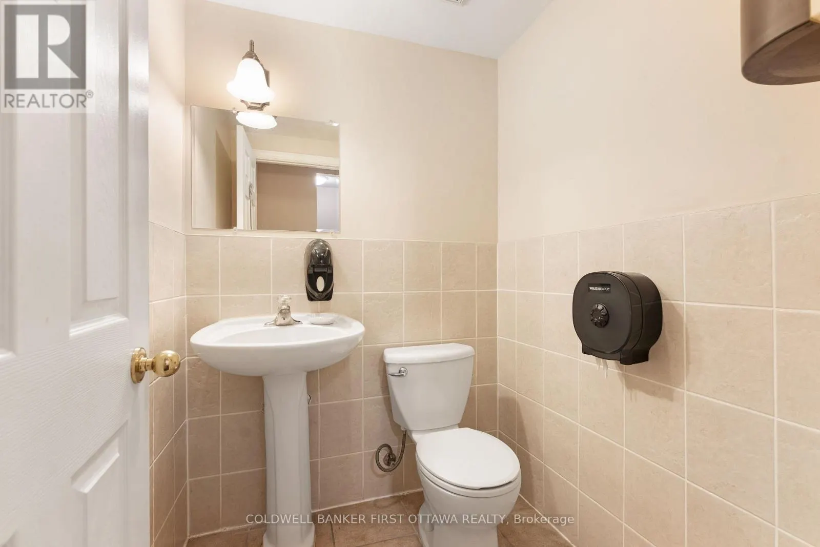 11 BECKWITH STREET S