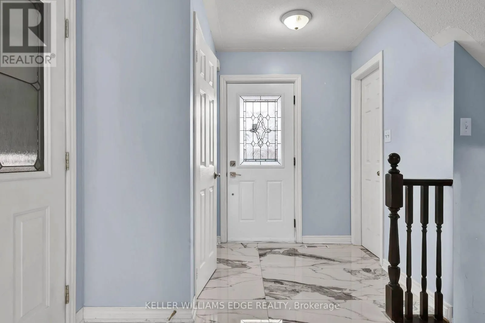 ROOM #1 - 91 YOUNG CRESCENT