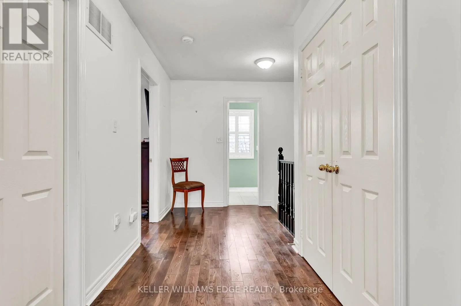ROOM #1 - 91 YOUNG CRESCENT