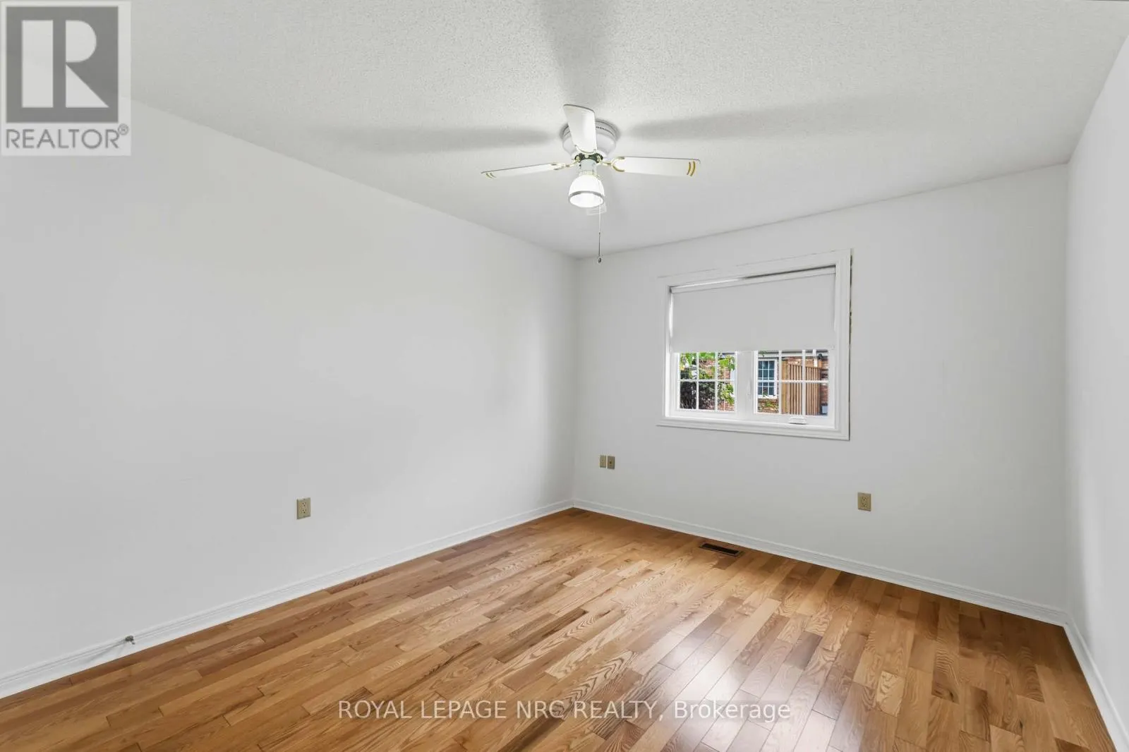 4112 APPLE BLOSSOM LANE