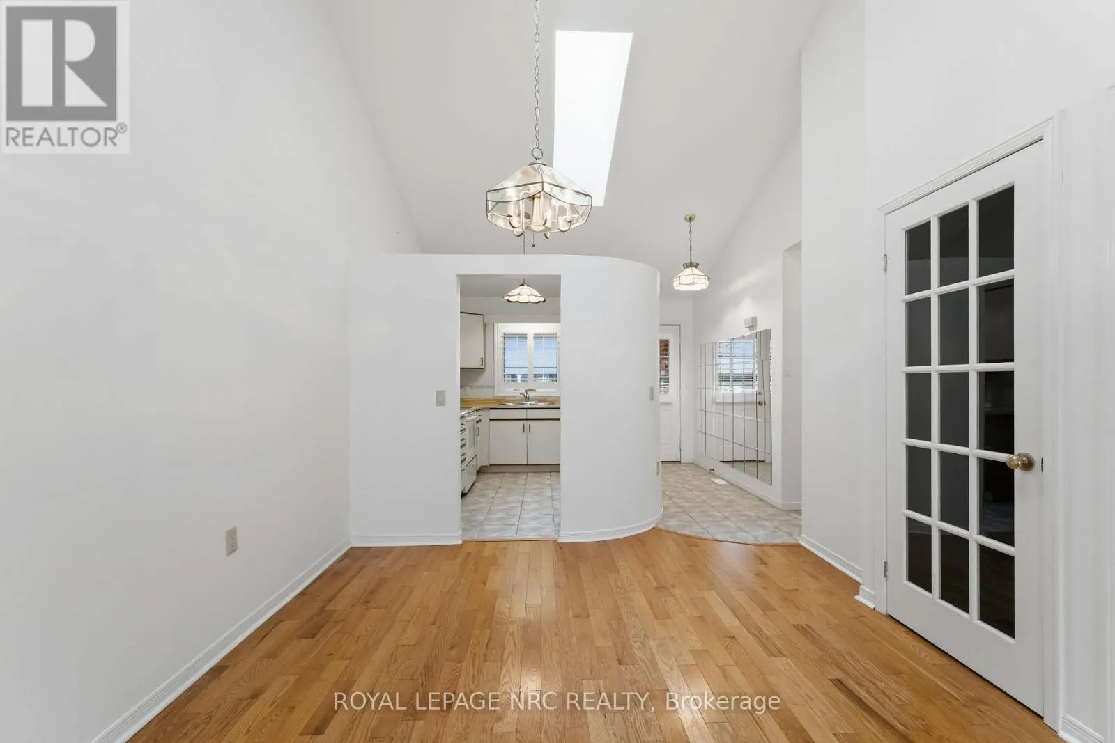 4112 APPLE BLOSSOM LANE