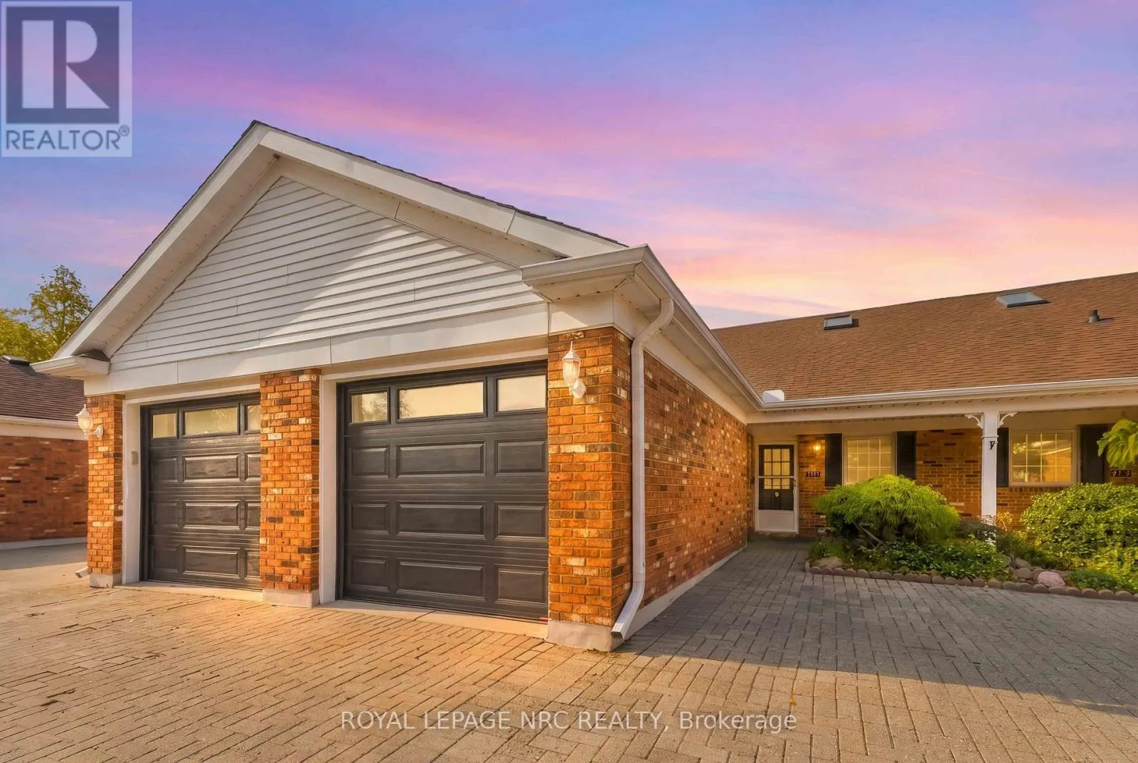 4112 APPLE BLOSSOM LANE