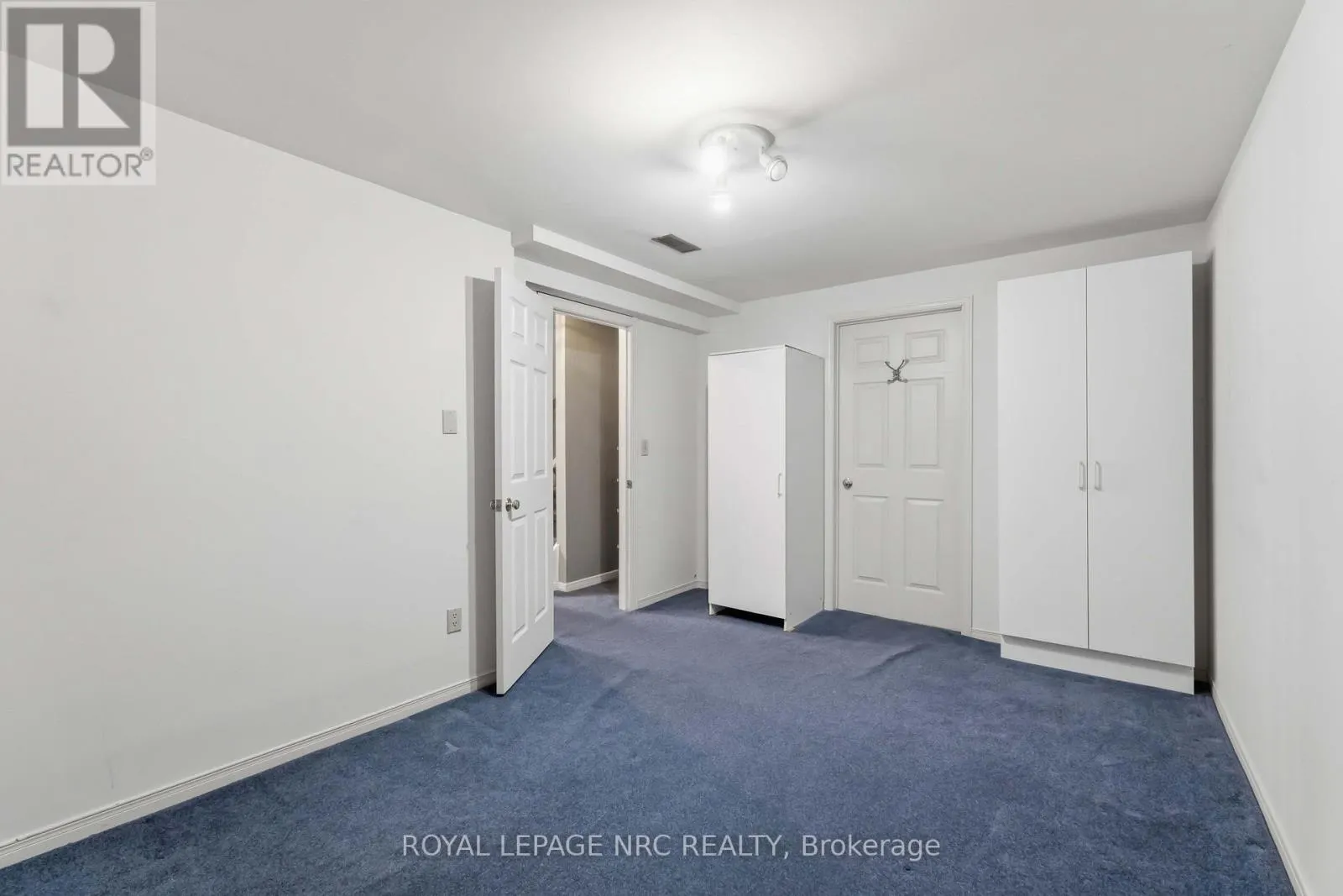 4112 APPLE BLOSSOM LANE