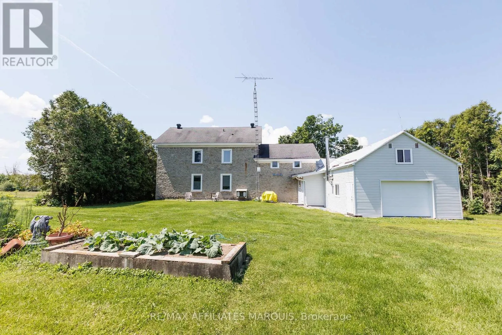 7105 ADAMS ROAD