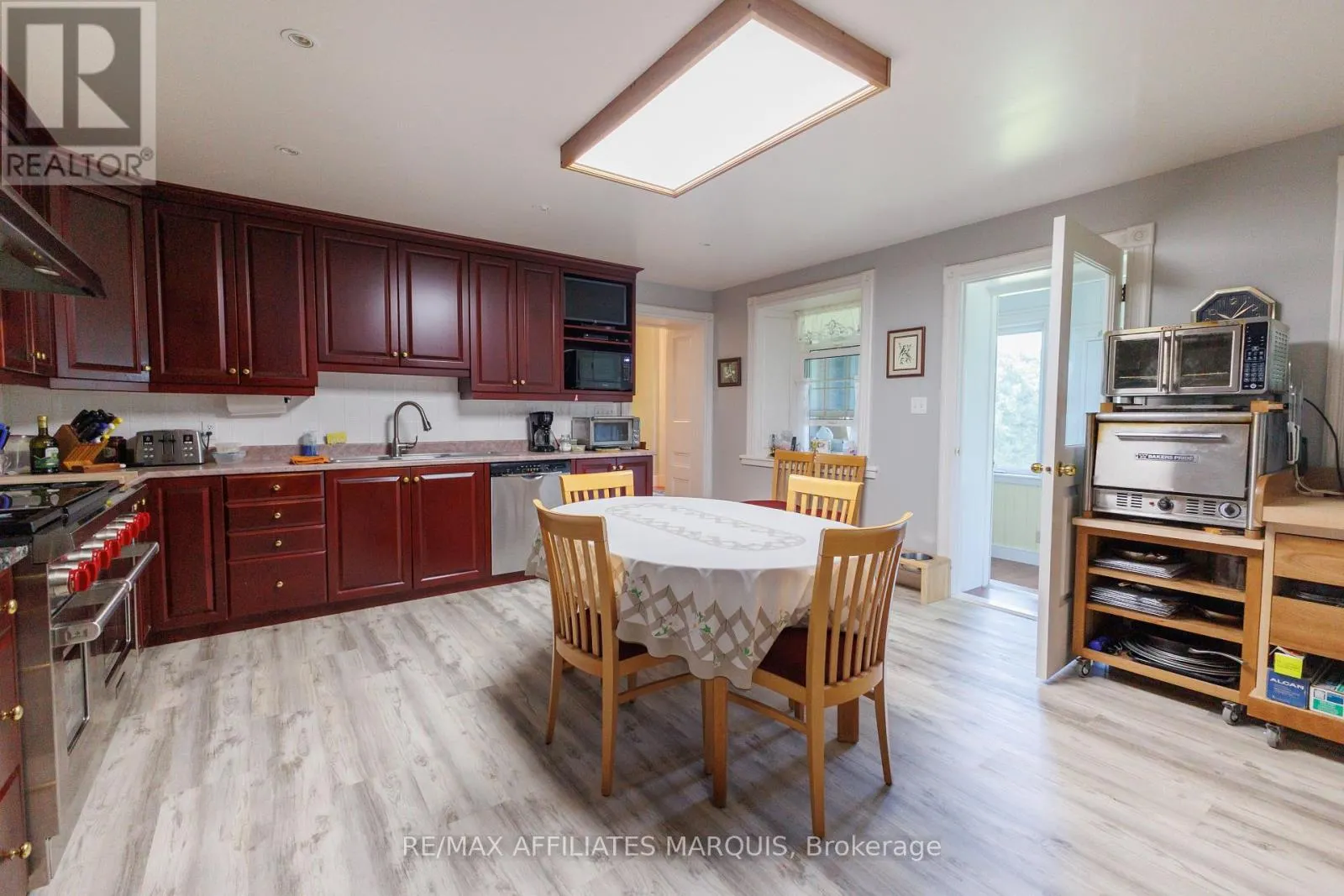 7105 ADAMS ROAD