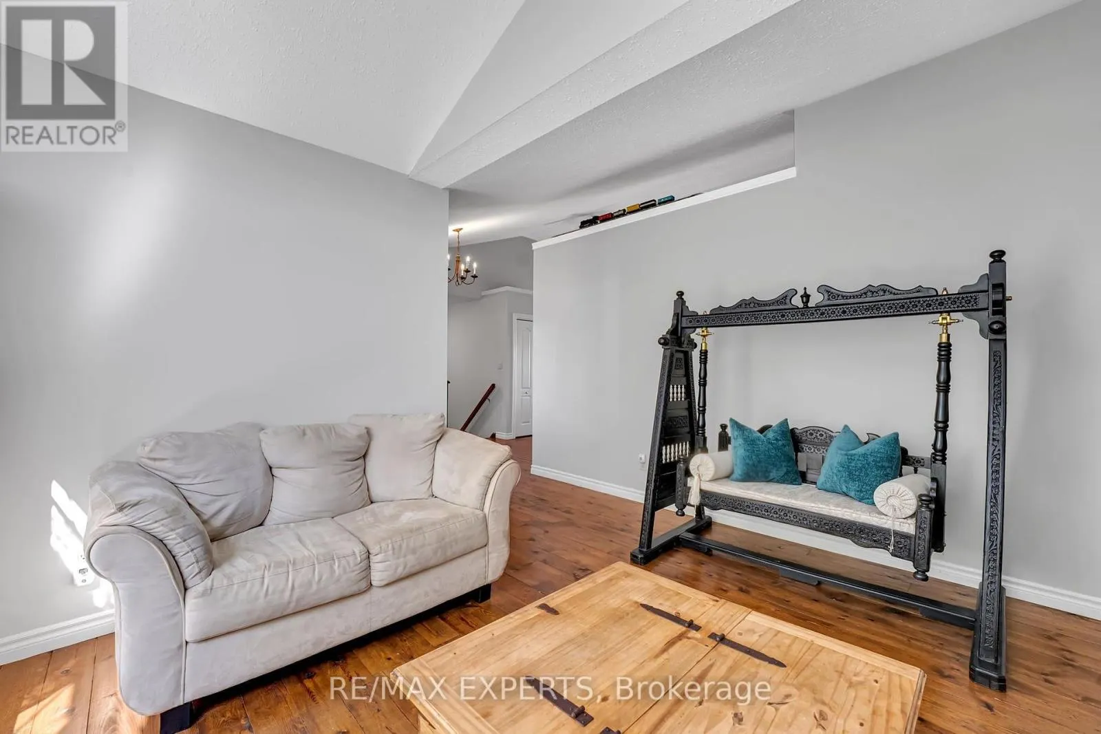 475481 COUNTY ROAD 11