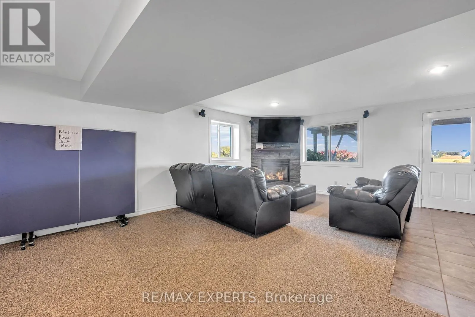 475481 COUNTY ROAD 11