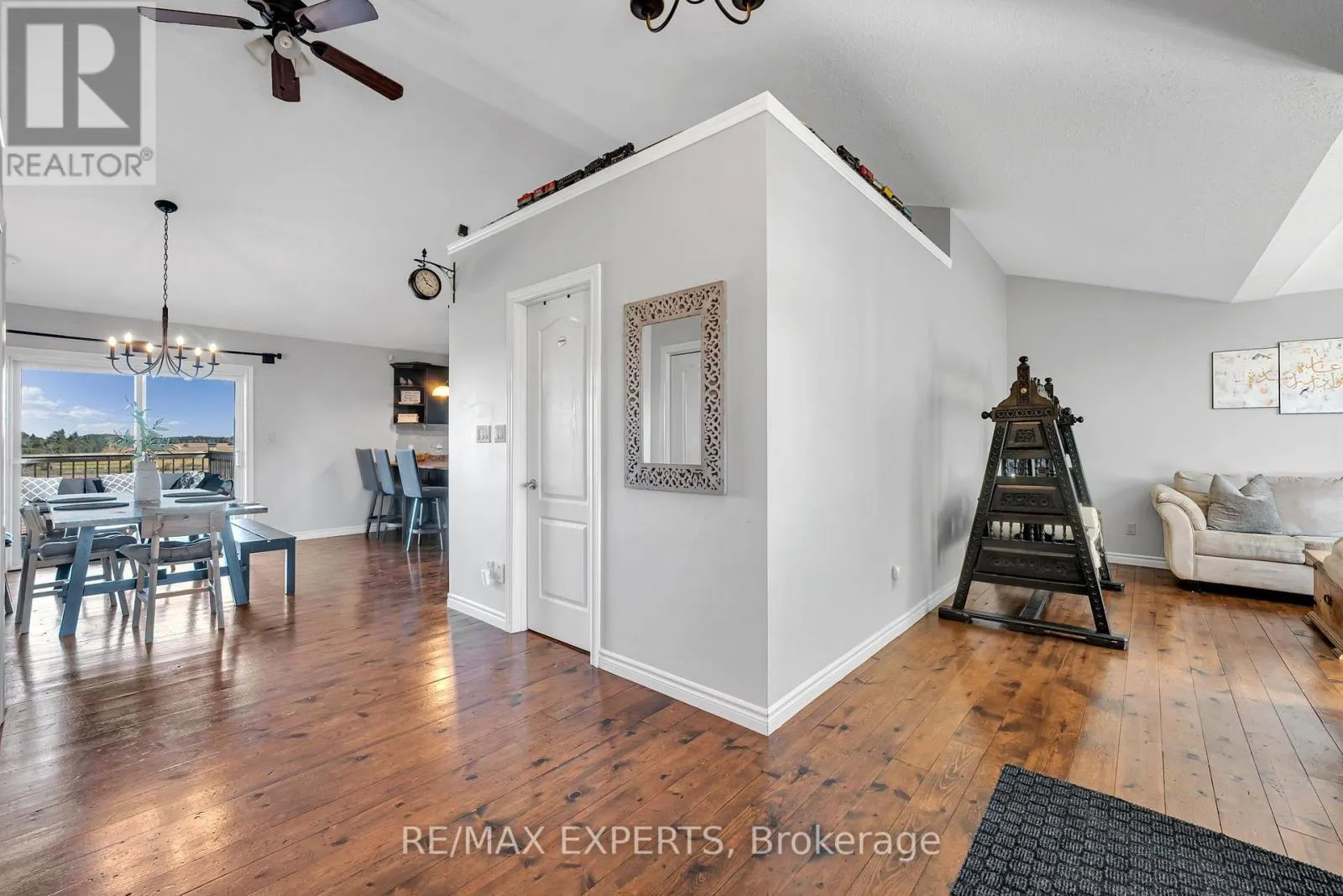 475481 COUNTY ROAD 11