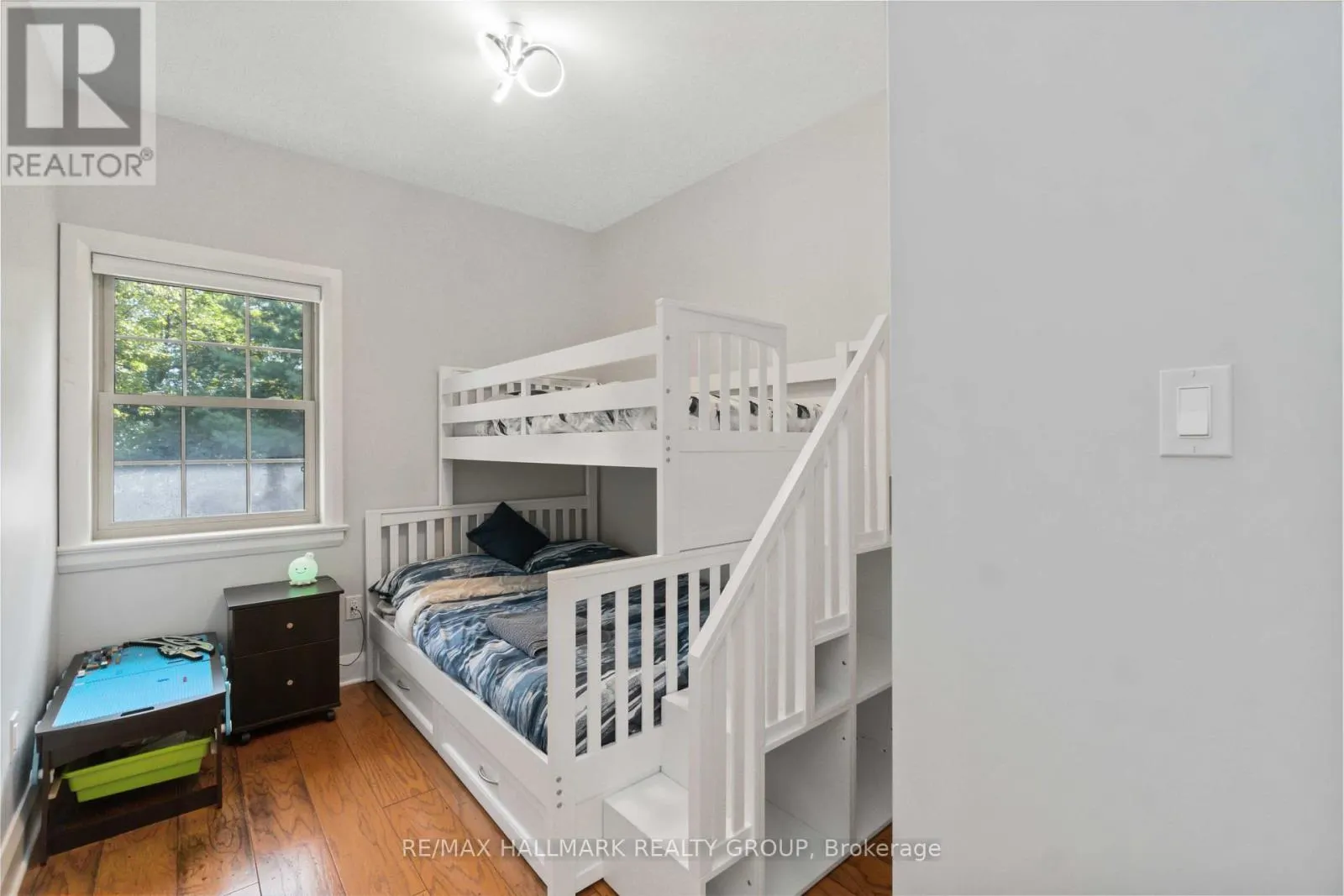 4769I BRITON HOUGHTON BAY ROAD