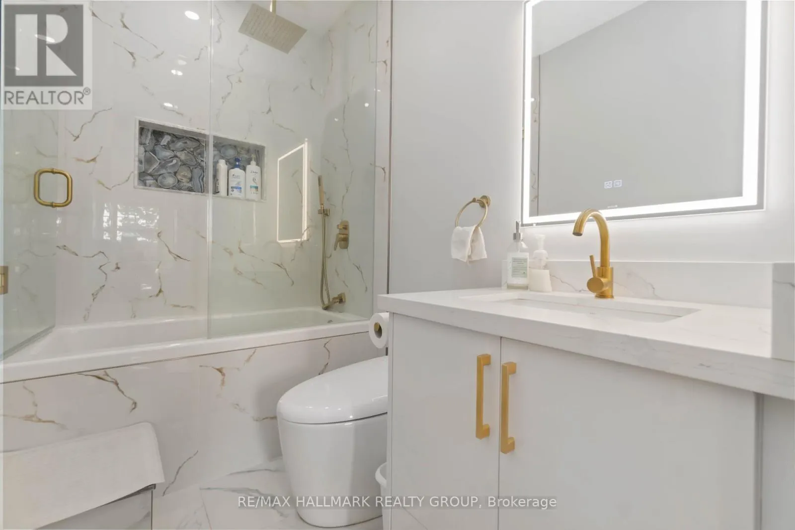 4769I BRITON HOUGHTON BAY ROAD