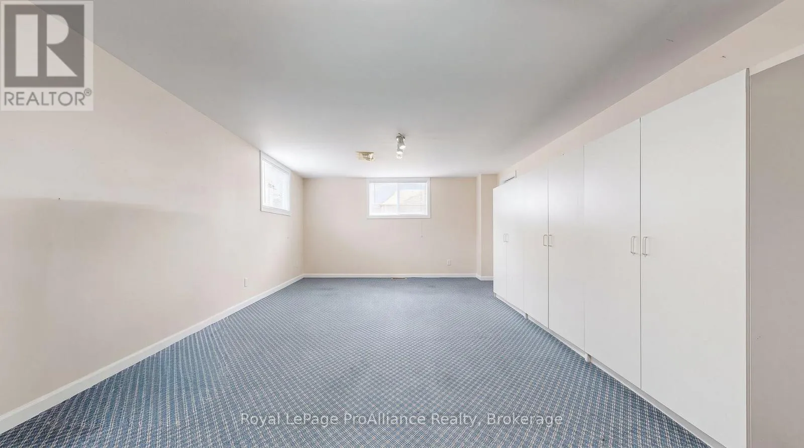102 - 4 DOCKSIDE LANE #102