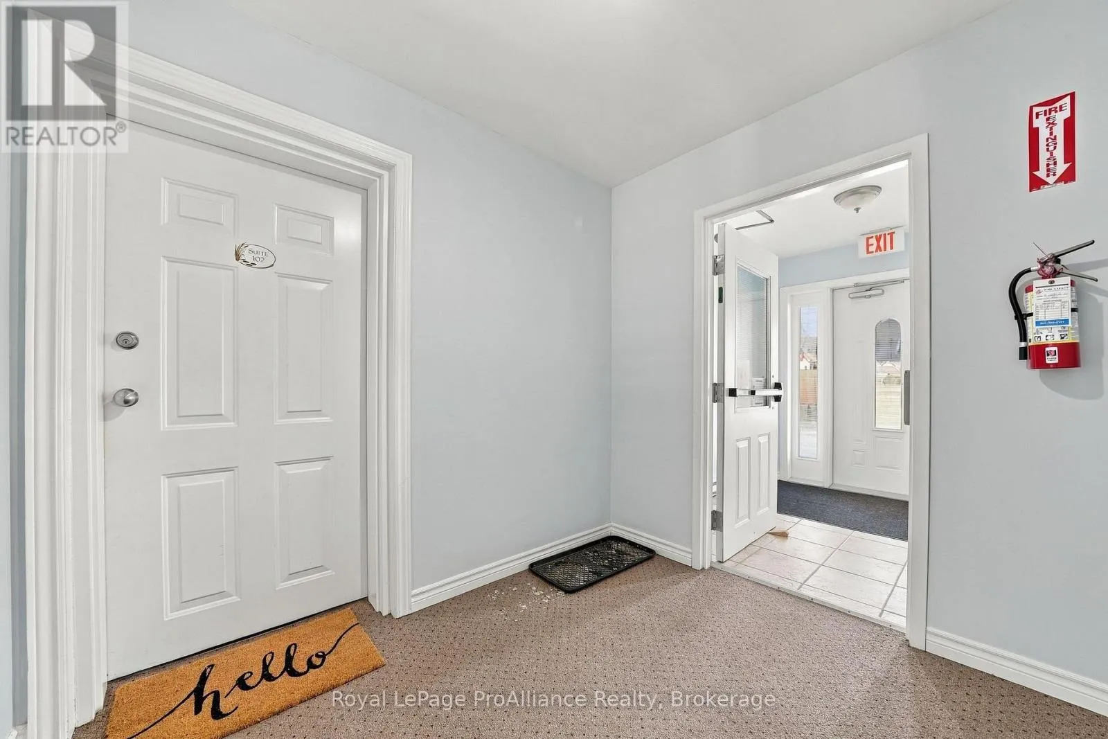 102 - 4 DOCKSIDE LANE #102