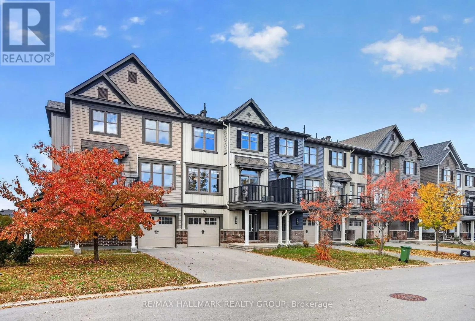 238 HALYARD WAY