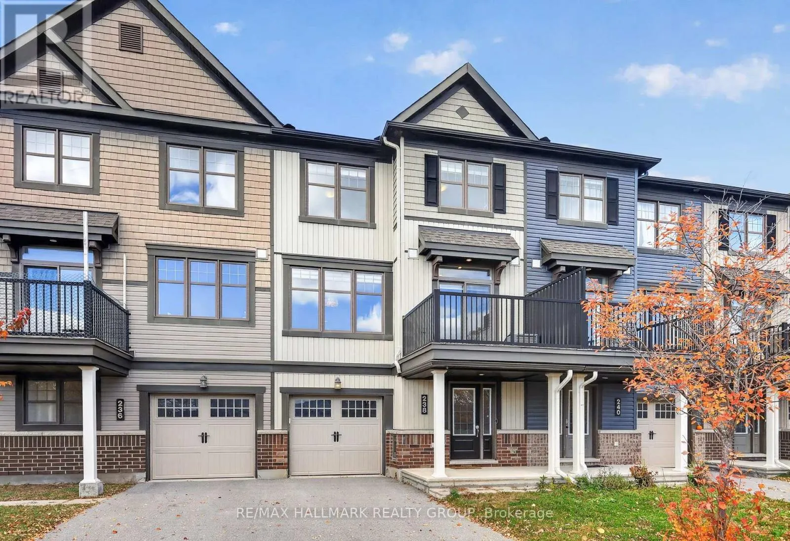 238 HALYARD WAY