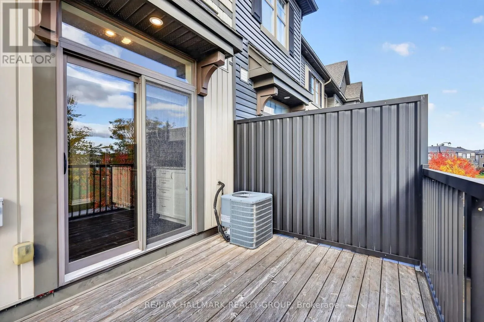 238 HALYARD WAY
