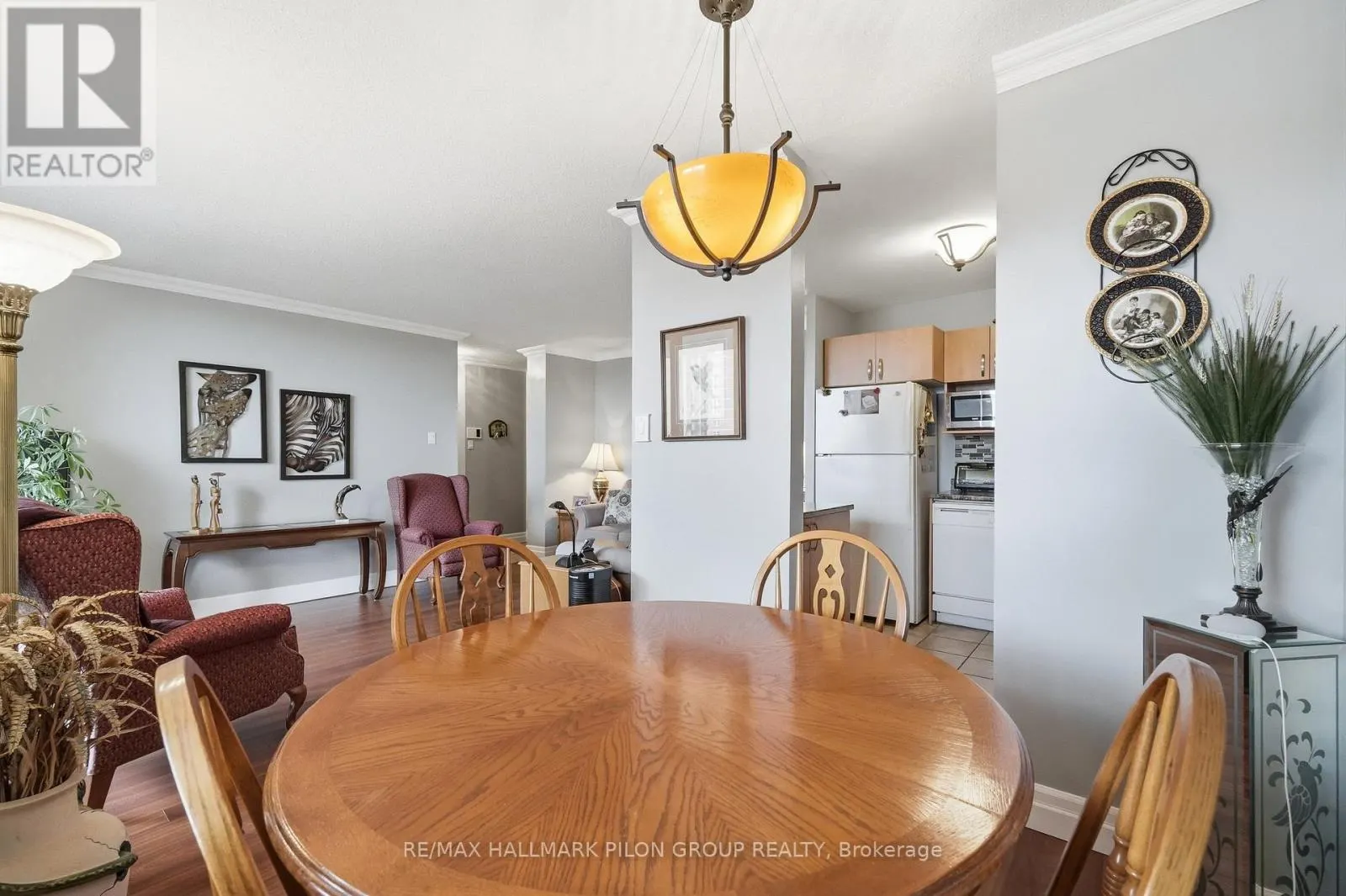 508 - 2000 JASMINE CRESCENT